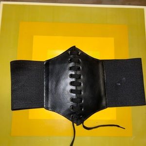 Black corset belt